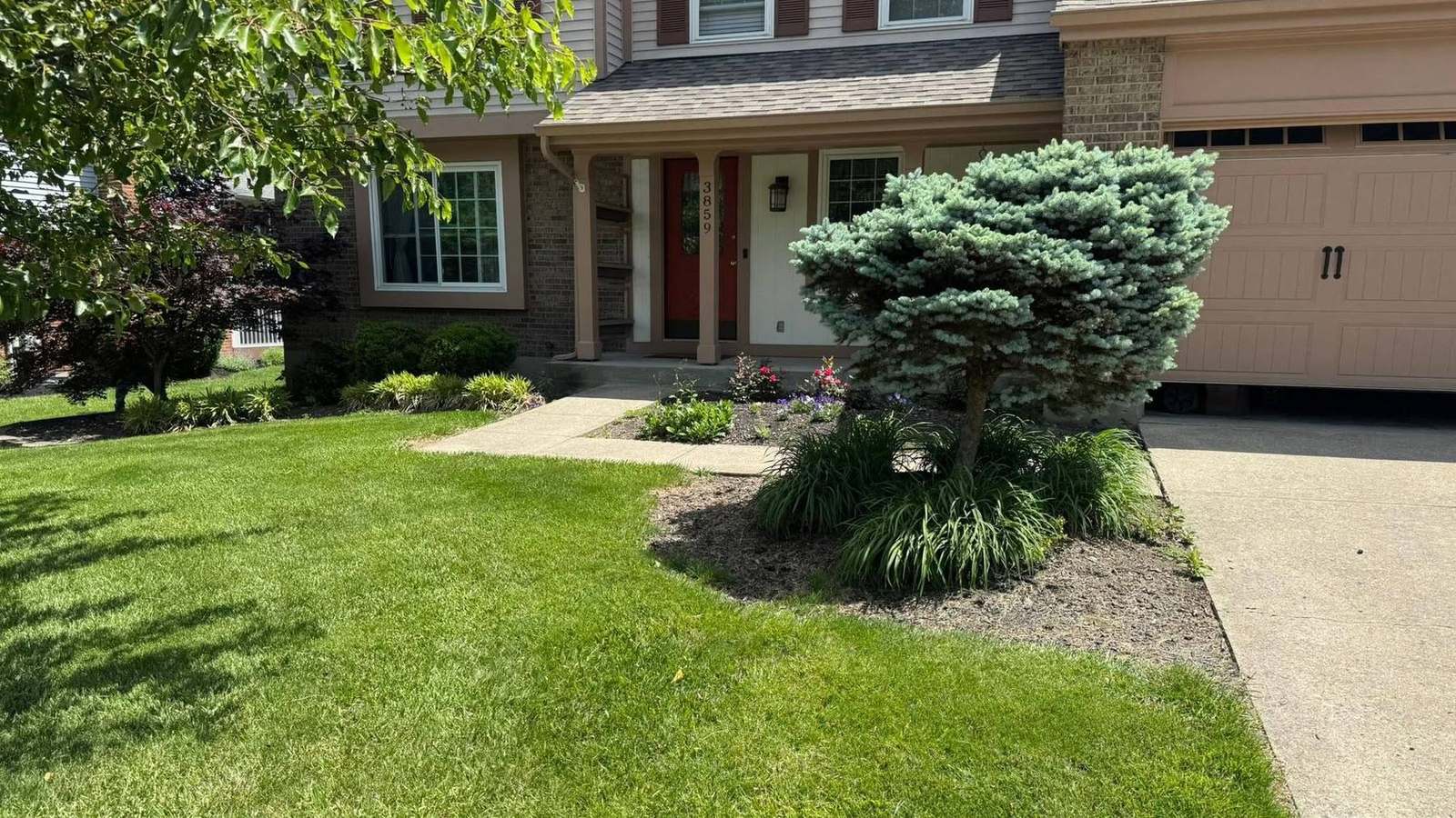 Completed front-yard landscaping by Barth Contracting